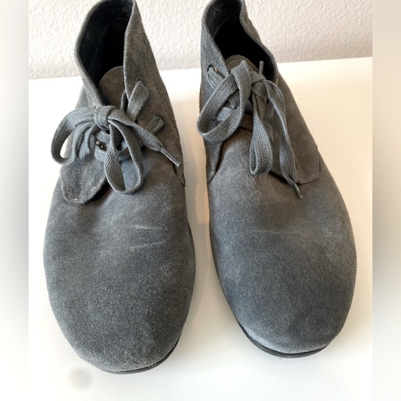 ROBERT WAYNE Gray Suede Lace Up Desert Boots SZ 11 - Picture 7 of 9